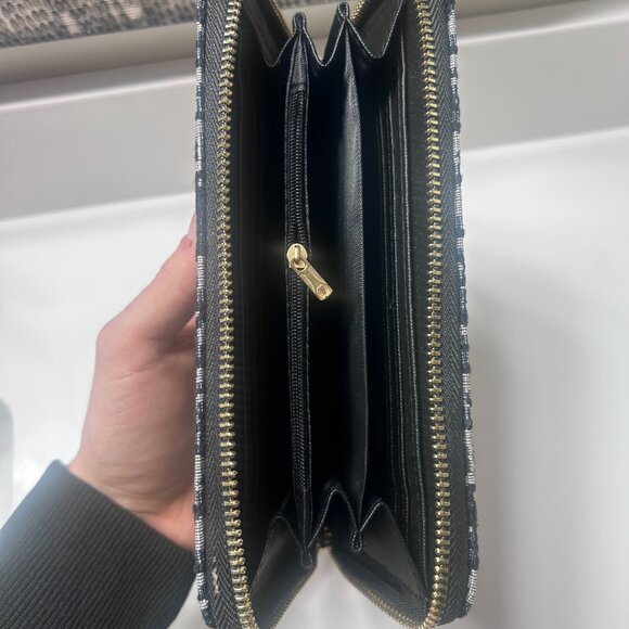 Christian Dior Women Wallet Beige - Picture 6 of 7